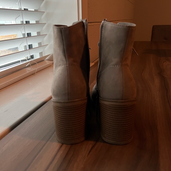 Booties - Picture 4 of 5